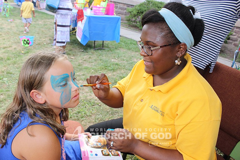 World Mission Society Church of God in Belleville Toy Drive Face Painting