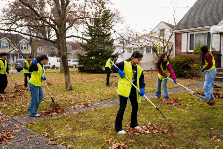 20250824 Ridgewood NJ USA Elmwood Park Cleanup 3