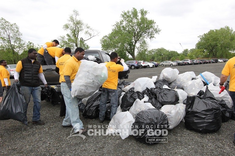 world mission society church of god new jersey ridgewood bergen county cleanup campaign hackensack parks 06